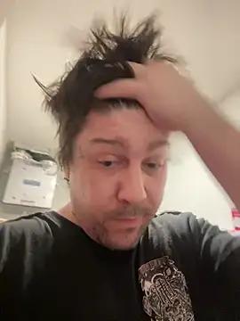 GabEthier online show from April 9, 5:20 am