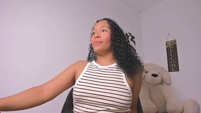 Nia13 online show from February 23, 5:30 am