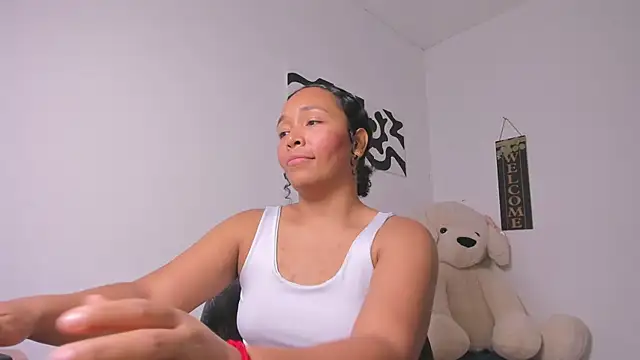 Nia13 online show from March 2, 7:15 am