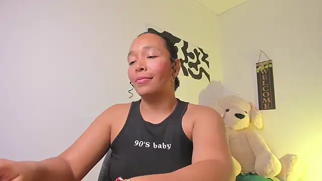 Nia13 online show from February 25, 6:35 am