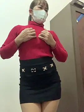 Snapshot of YANINA120 chatting on February 12, 10:09 pm YANINA120 online show from February 12, 10:09 pm