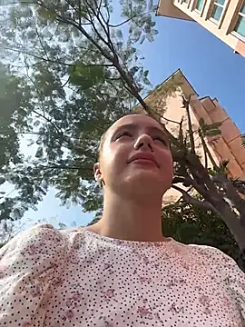 MiaTee online show from March 27, 2:20 am