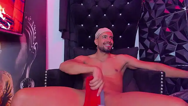 bastian bigcock online show from March 11, 4:39 am