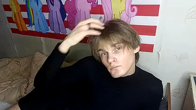 Snapshot of Jeycob_ice chatting on February 19, 6:16 pm Jeycob ice online show from February 19, 6:16 pm