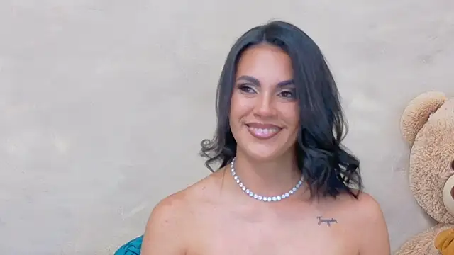 AndiVasquez online show from April 22, 10:44 am