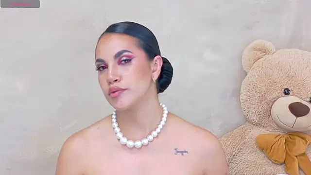 AndiVasquez online show from May 21, 11:07 am