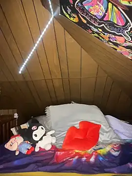 heluvsbabii online show from March 30, 8:27 am