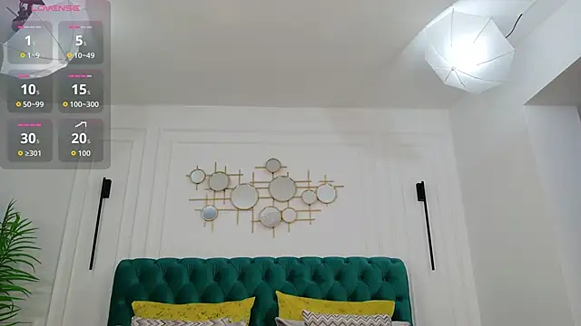 IrisLayne online show from April 15, 4:40 am