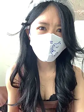 ShouSushi online show from April 4, 7:04 am