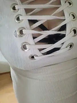 Isa363636 online show from February 23, 10:49 am