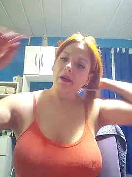 dullsecitalove25 online show from February 18, 5:49 am