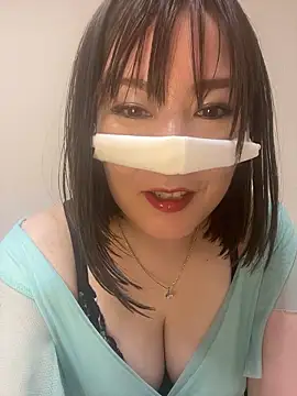 Mitsuco surflady online show from April 10, 4:47 pm