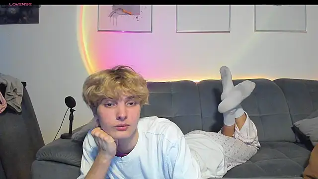 bunnyblush67 online show from March 7, 9:16 am