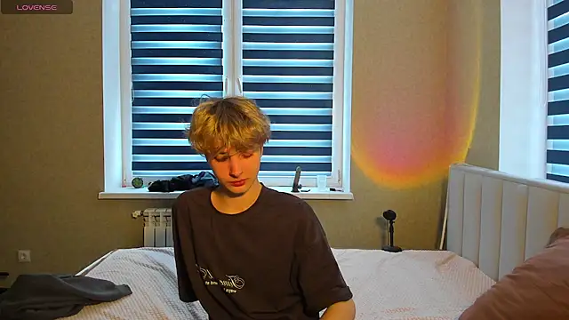 bunnyblush67 online show from February 25, 7:30 am