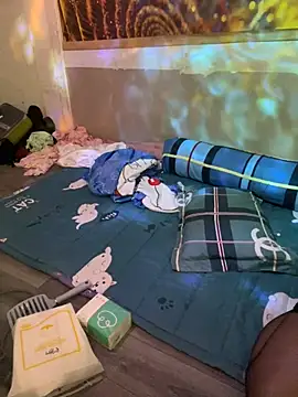 Snapshot of Osmeely chatting on February 3, 10:53 am Osmeely online show from February 3, 10:53 am