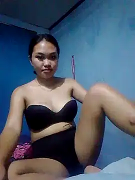 Snapshot of lovely_pilipina19 chatting on July 5, 2:38 am lovely pilipina19 online show from July 5, 2:38 am