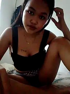 Snapshot of lovely_pilipina19 chatting on July 6, 1:12 am lovely pilipina19 online show from July 6, 1:12 am