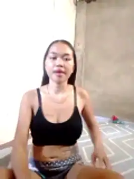 lovely pilipina19 online show from April 2, 2:19 am