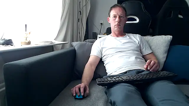 Sexy Ass Mike online show from March 6, 1:28 pm