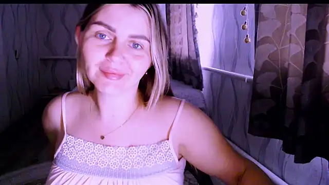 MagicKatarina  online show from June 7, 3:34 am