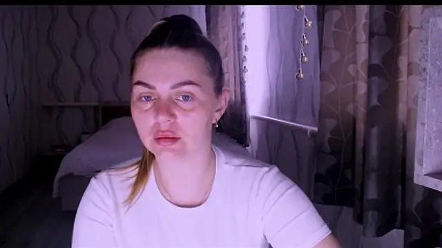 MagicKatarina  online show from April 1, 6:04 am