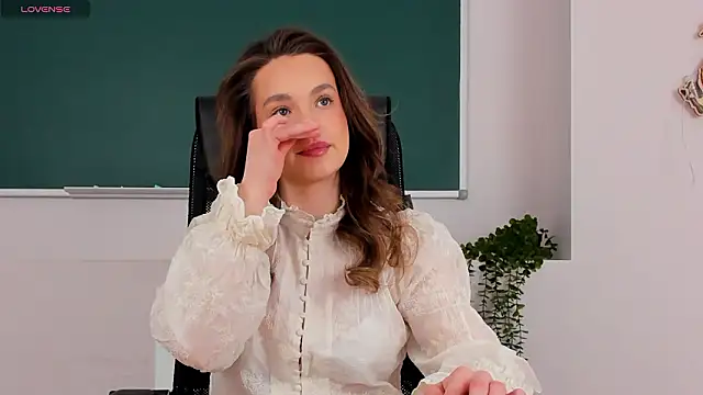 AlissaMilee online show from March 28, 3:07 am