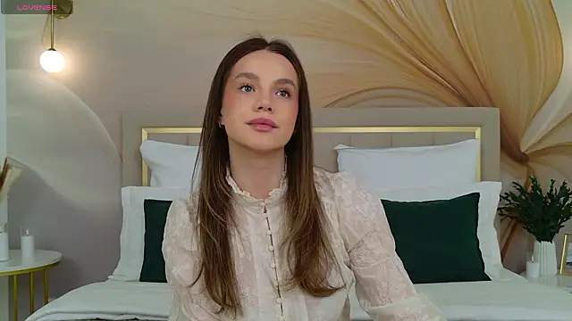 AlissaMilee online show from March 8, 3:10 am