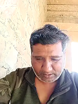 karanrana8824 online show from February 3, 10:20 am