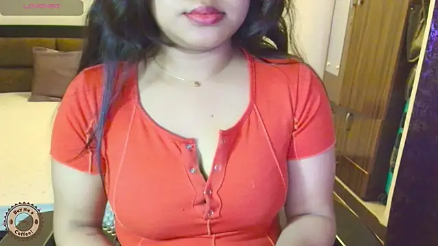 Snapshot of Yara-143 chatting on May 12, 2:56 pm Yara-143 online show from May 12, 2:56 pm