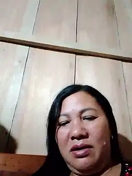 Cold-girlr12 online show from May 30, 1:28 pm