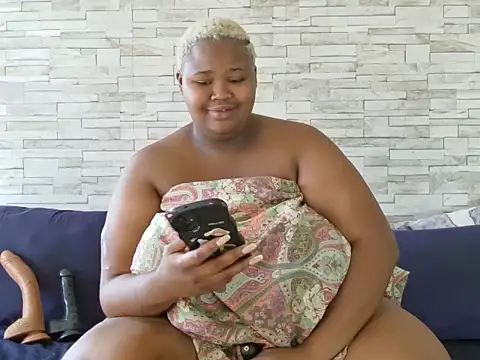 BustyBmw online show from March 10, 8:40 am