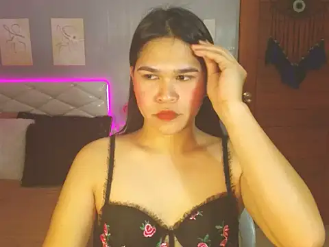 Snapshot of alianabrooks chatting on February 6, 6:31 am alianabrooks online show from February 6, 6:31 am