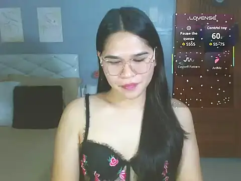 Snapshot of alianabrooks chatting on February 19, 10:18 pm alianabrooks online show from February 19, 10:18 pm