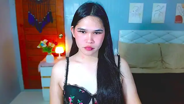 Snapshot of alianabrooks chatting on March 1, 5:46 pm alianabrooks online show from March 1, 5:46 pm