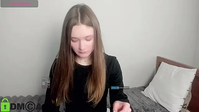 Elina X online show from May 7, 1:03 pm