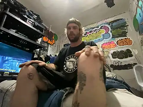 gothboiplzty online show from July 6, 2:51 am