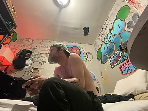 gothboiplzty online show from February 17, 10:01 am