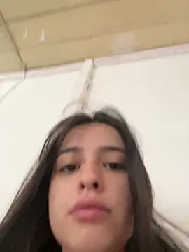 Snapshot of vainillasuave chatting on February 13, 3:34 pm vainillasuave online show from February 13, 3:34 pm