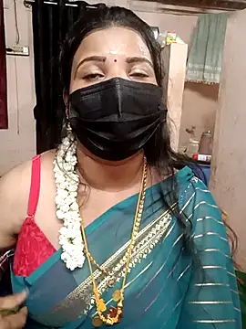 Snapshot of Madhusri_Tamil_Telugu chatting on May 18, 1:38 pm Madhusri Tamil Telugu online show from May 18, 1:38 pm
