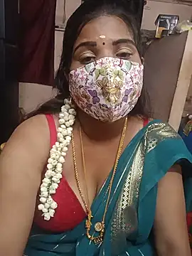 Snapshot of Madhusri_Tamil_Telugu chatting on June 19, 5:41 pm Madhusri Tamil Telugu online show from June 19, 5:41 pm