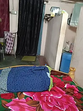 Snapshot of Madhusri_Tamil_Telugu chatting on May 16, 2:05 pm Madhusri Tamil Telugu online show from May 16, 2:05 pm