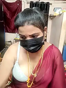 Snapshot of Madhusri_Tamil_Telugu chatting on May 7, 4:21 pm Madhusri Tamil Telugu online show from May 7, 4:21 pm