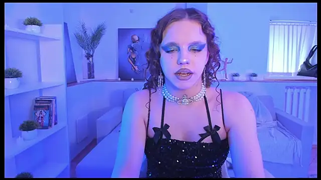 Madison dolly online show from April 2, 8:54 am