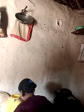 Snapshot of Lovely_sima chatting on February 14, 5:40 am Lovely sima online show from February 14, 5:40 am