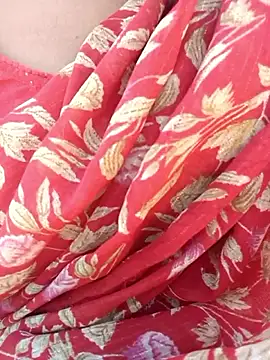 Snapshot of Lovely_sima chatting on February 8, 10:02 am Lovely sima online show from February 8, 10:02 am