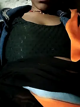 Snapshot of Lovely_sima chatting on February 9, 5:55 pm Lovely sima online show from February 9, 5:55 pm