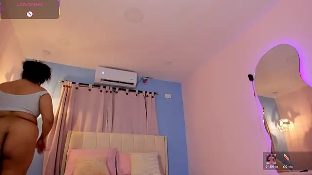 Snapshot of LOU_22_ chatting on February 20, 12:18 pm LOU 22 online show from February 20, 12:18 pm