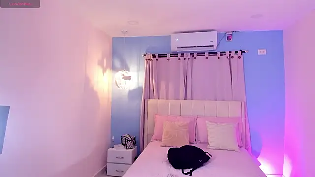 LOU 22  online show from March 5, 12:13 pm