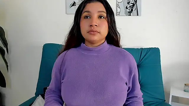 Snapshot of Victoria_Rosee chatting on February 17, 12:46 pm Victoria Rosee online show from February 17, 12:46 pm