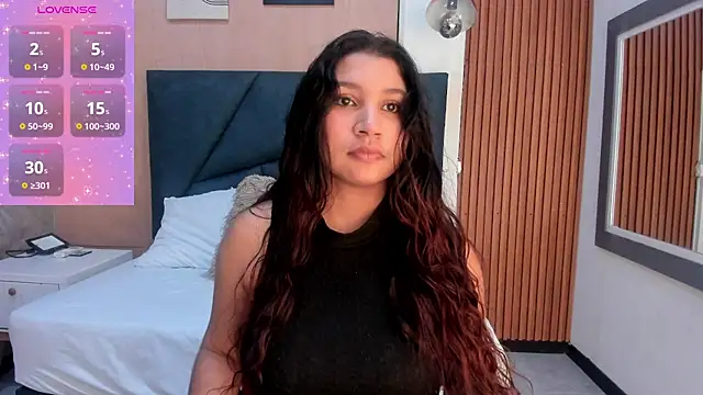 Snapshot of Victoria_Rosee chatting on March 24, 1:00 pm Victoria Rosee online show from March 24, 1:00 pm